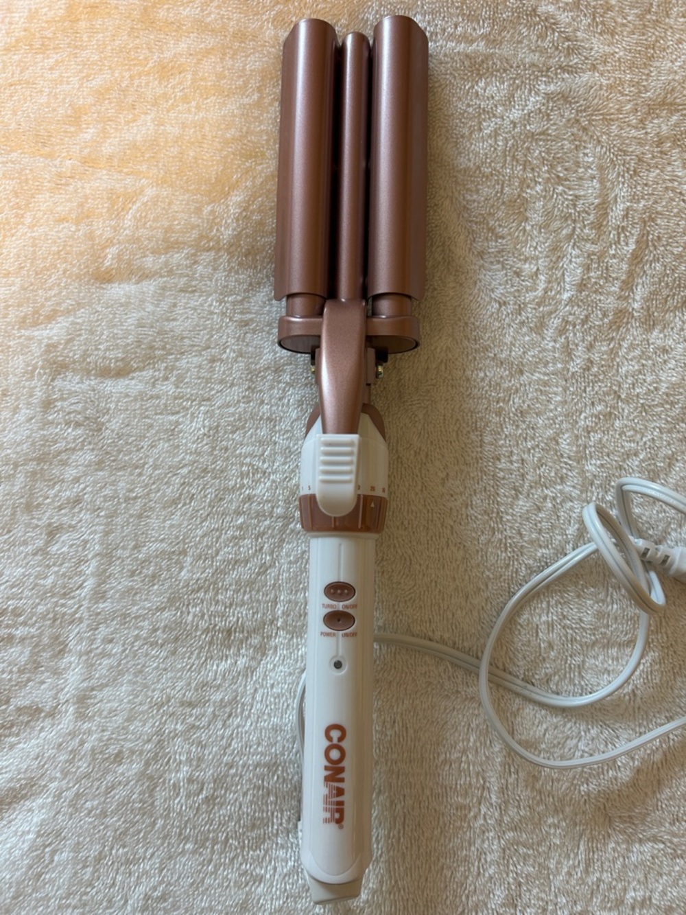 Conair Triple Barrel Waver - Rose Gold and White Double Ceramic-New!
